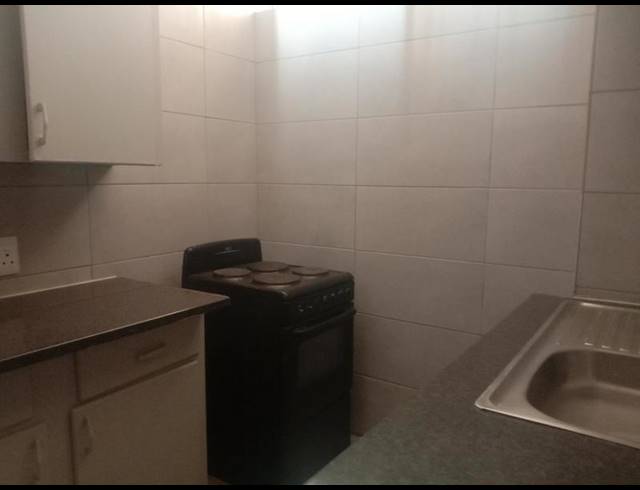 2 BEDROOM APARTMENT FOR SALE IN SUNNYSIDE